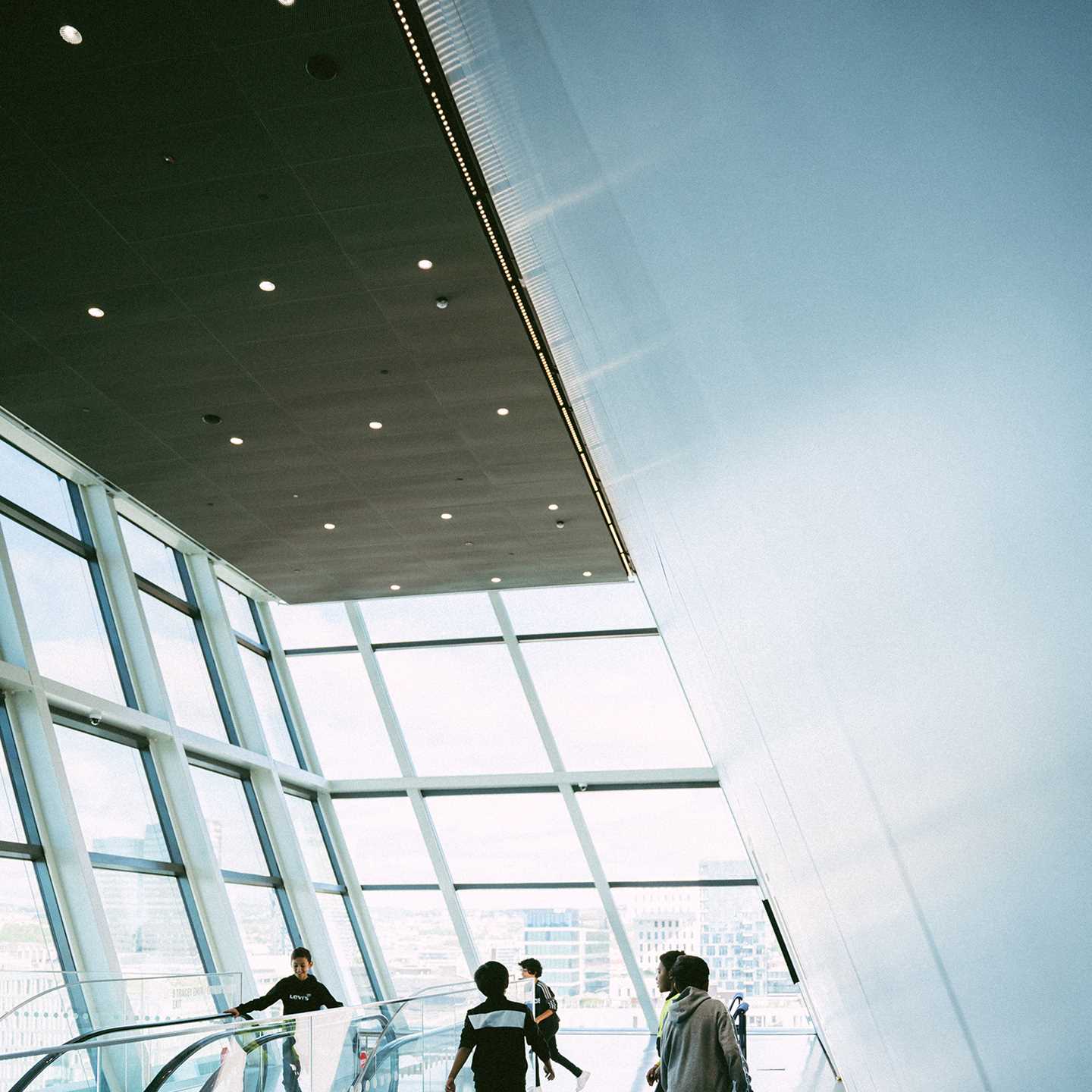 Skoleklasse på besøk på MUNCH