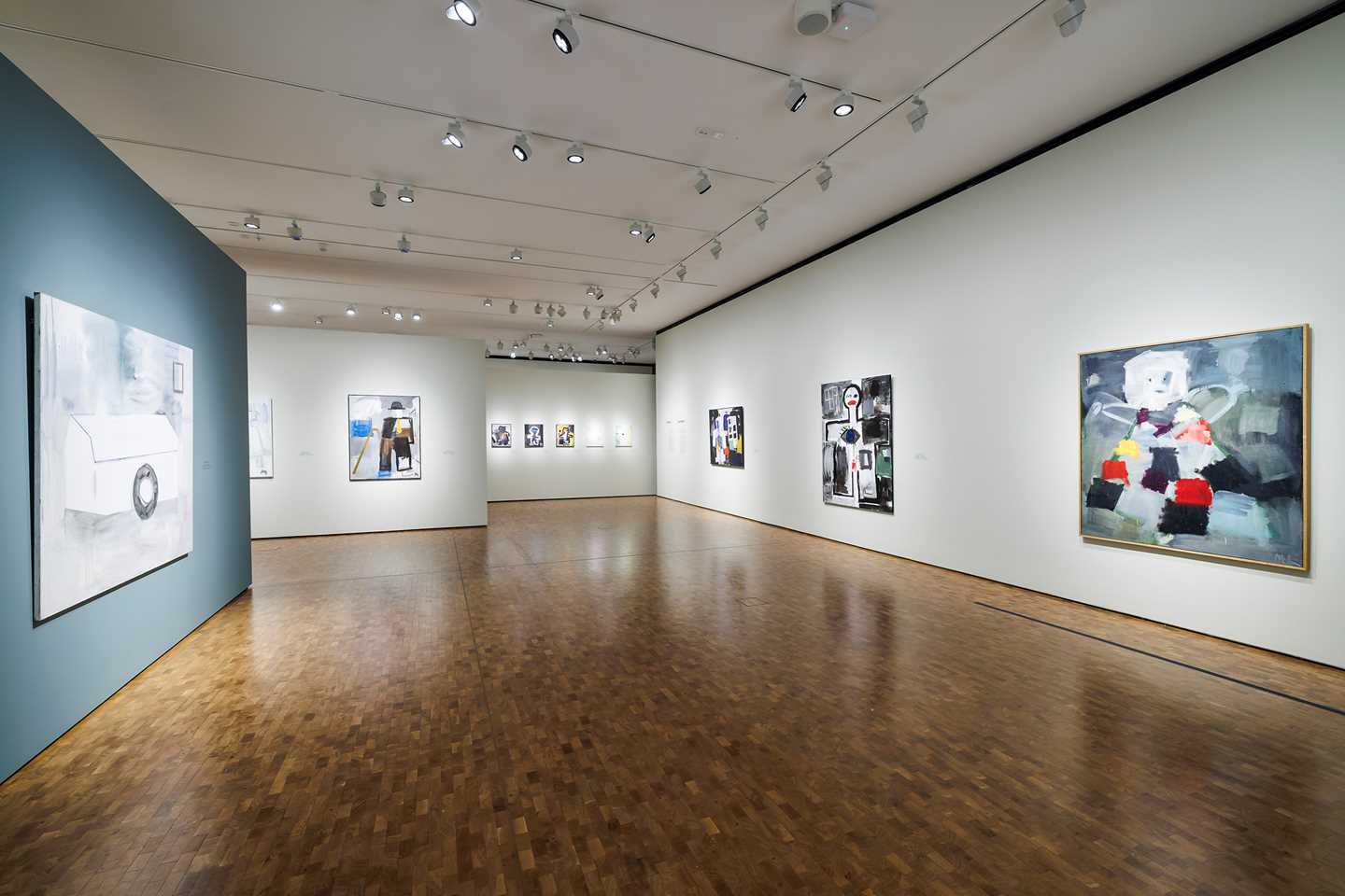 Installasjonsbilde fra utstillingen "Marianne Bratteli – Hjertebank". Foto: Kilian Munch © Munchmuseet