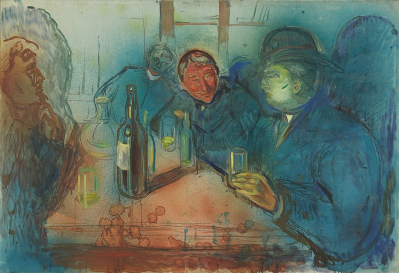 Fra Kristiania-bohemen: Fire menn sitter rundt et bord. På bordet er det drikkeglass og flasker med alkohol. Bak mennene sees skygger som skaper en disig blå atmosfære.